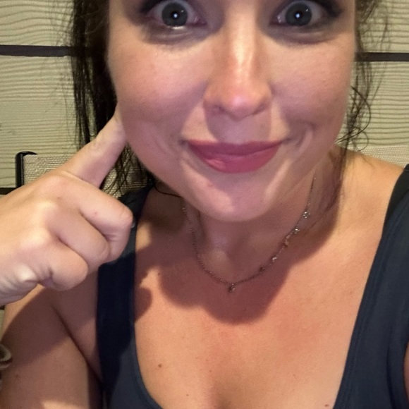 POSH SHOW - Picture 3 of 3